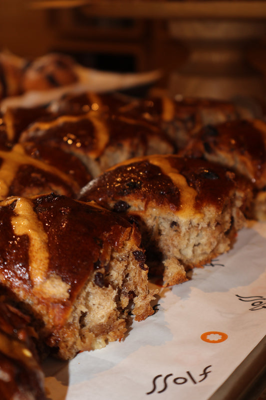 Floss Hot Cross Buns